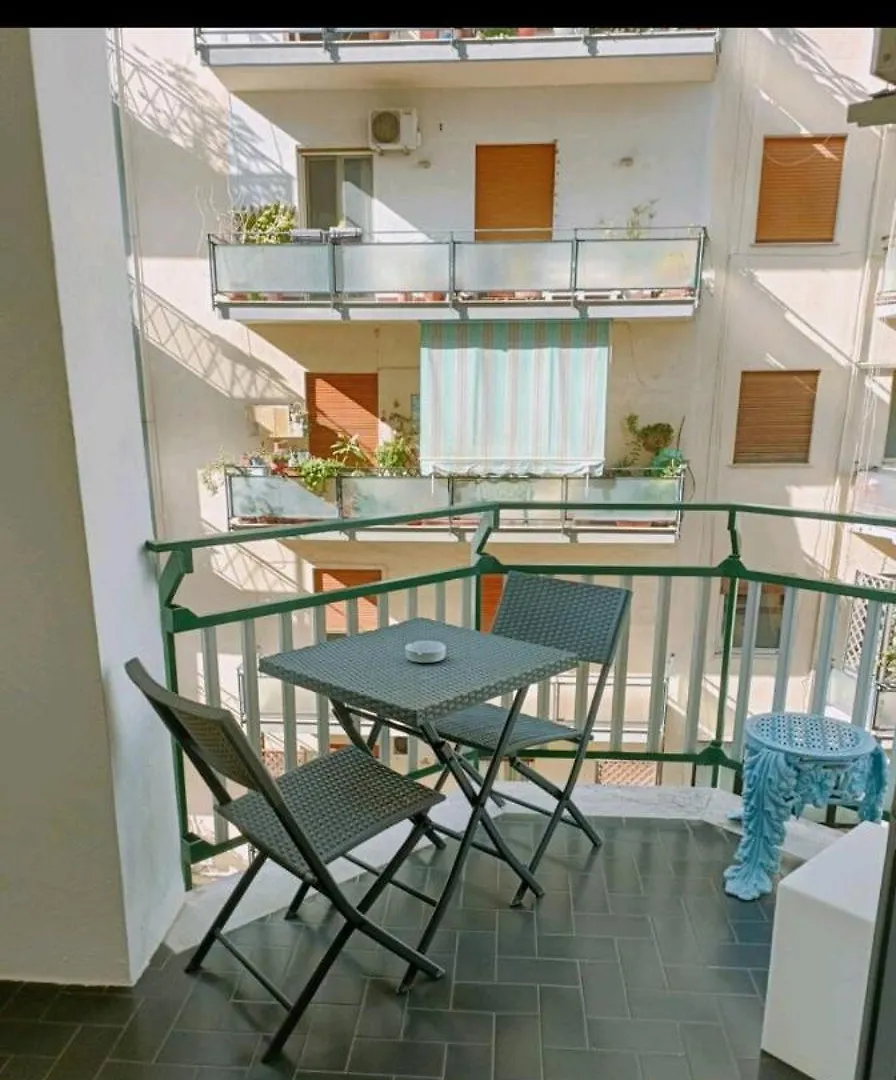 Casa Vacanze Monroe Palerme 0*,  Italie