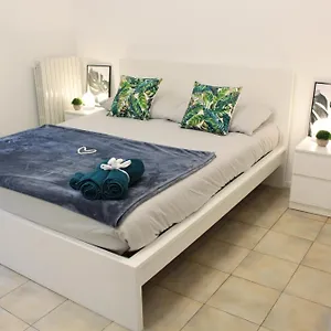 https://corte-dei-creativi-lussuoso-in-centro.italymilanhotels.net